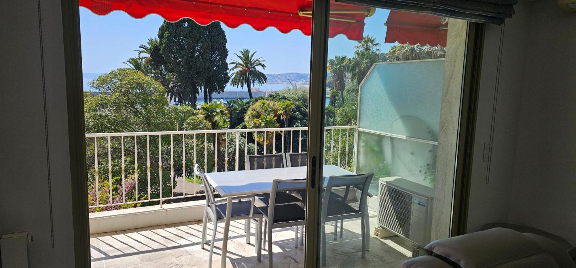 Bella D'azur Appartement *